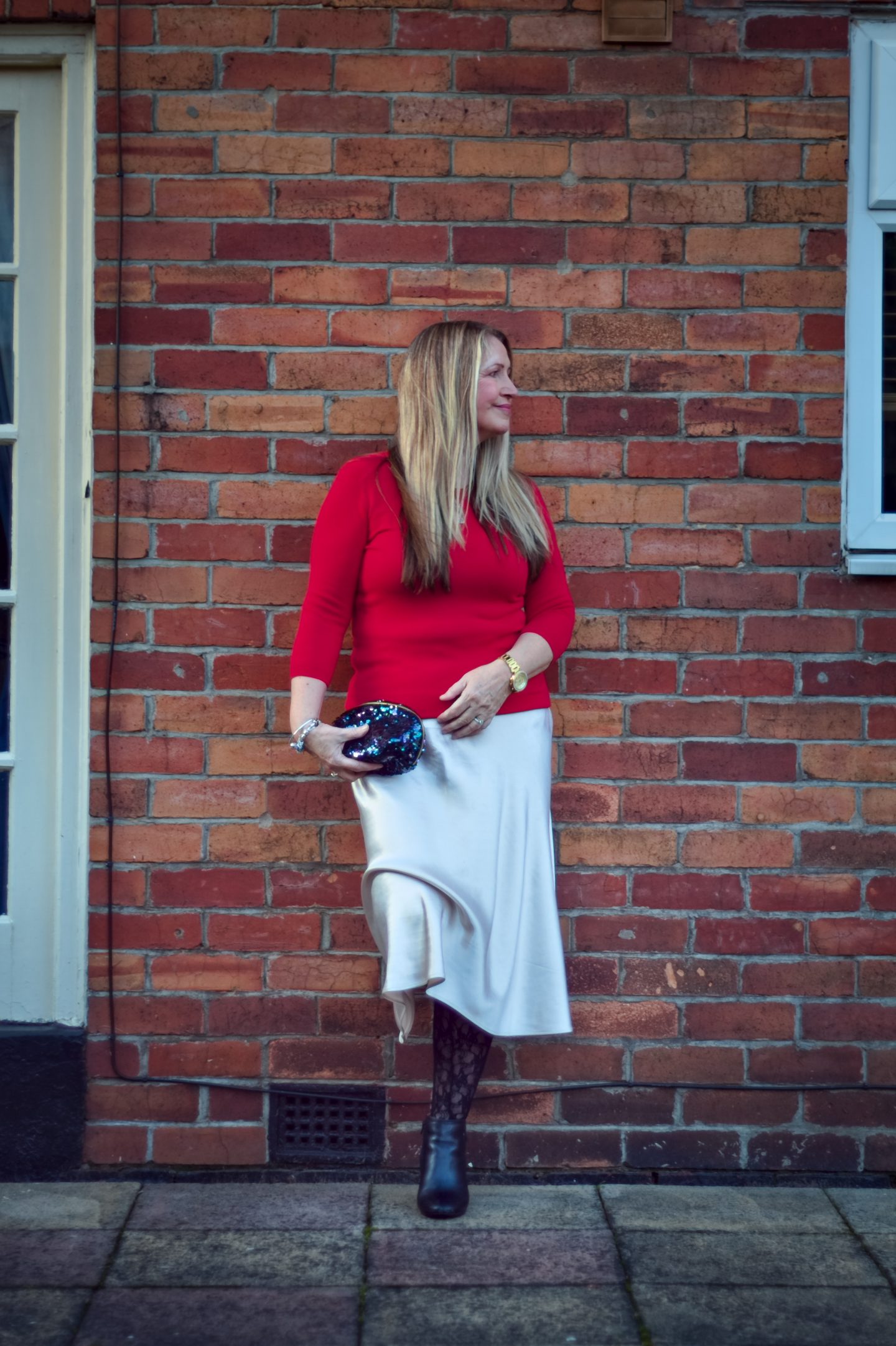 Casual Glamour Without The Fuss!!