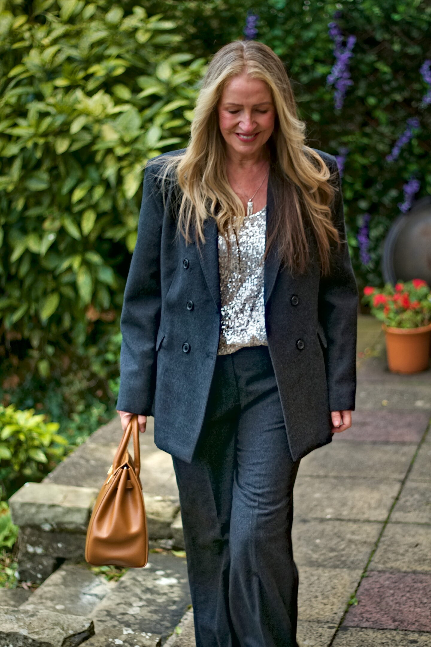 Wear it like Beckham (Victoria) 7 Wear it like Beckham (Victoria)